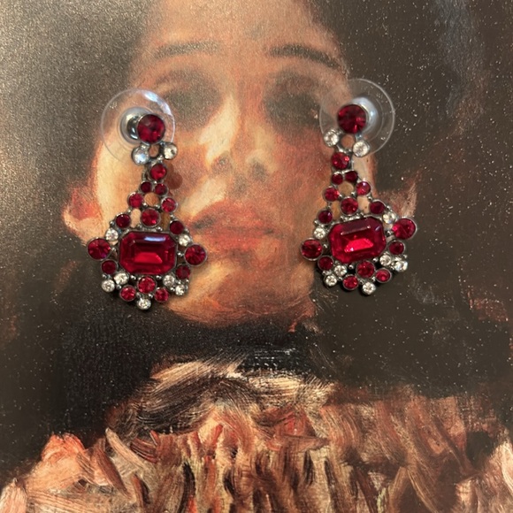 Givenchy earrings - Picture 2 of 10